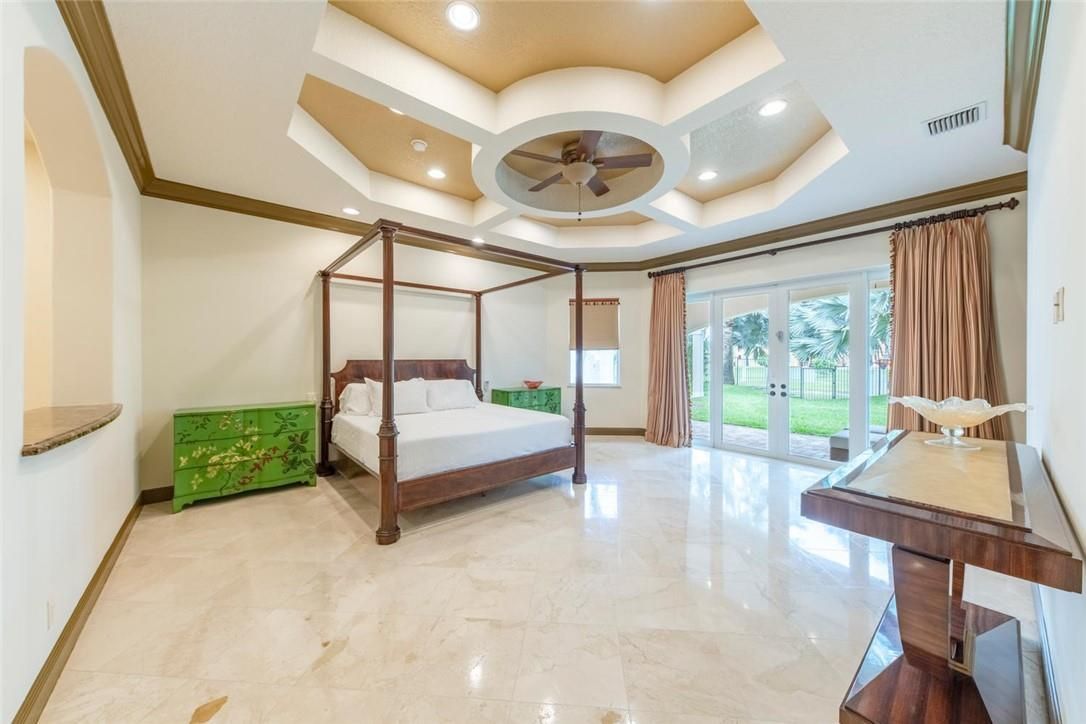 Особняк в Майами, США, 720 м² - фото 11