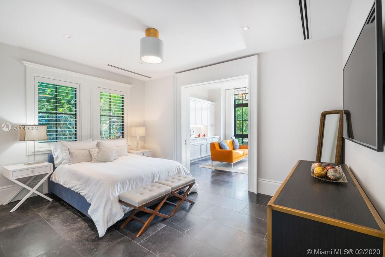 Поместье в Майами, США, 1 000 м² - фото 11