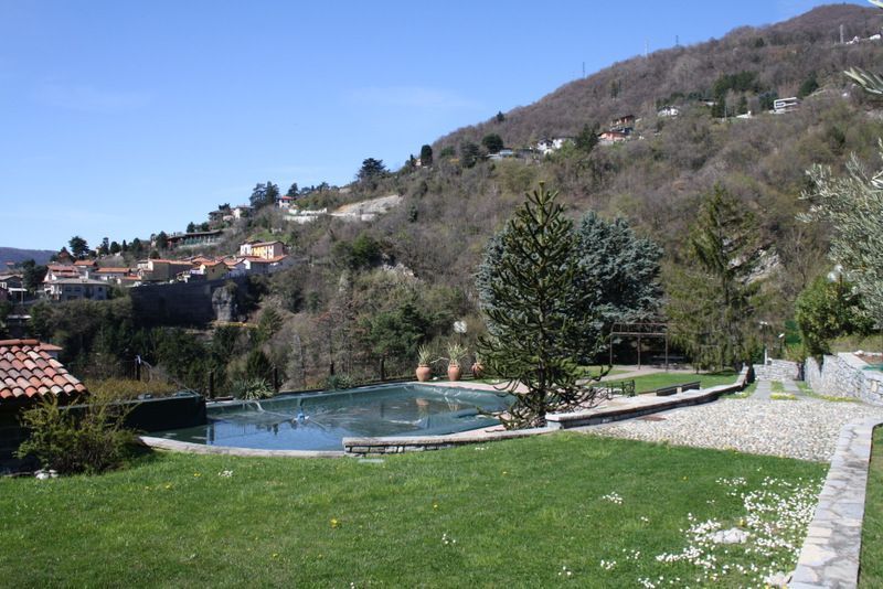 Вилла у озера Комо, Италия, 650 м² - фото 12