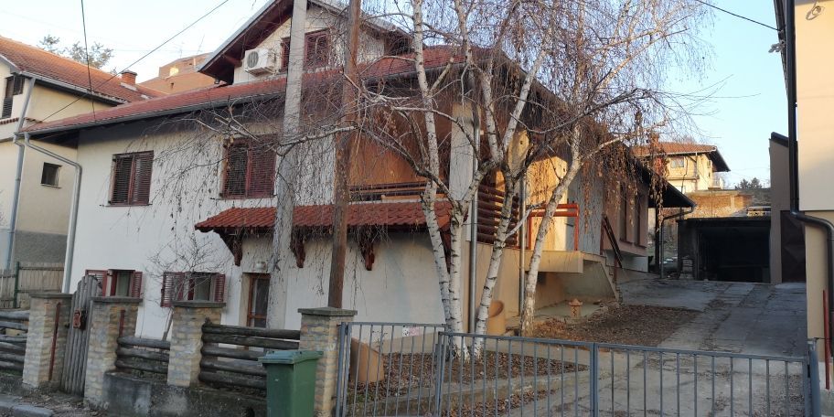 Дом в Младеноваце, Сербия, 260 м2 - фото 1