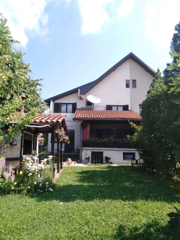 Дом в Аранджеловаце, Сербия, 200 м2 - фото 1