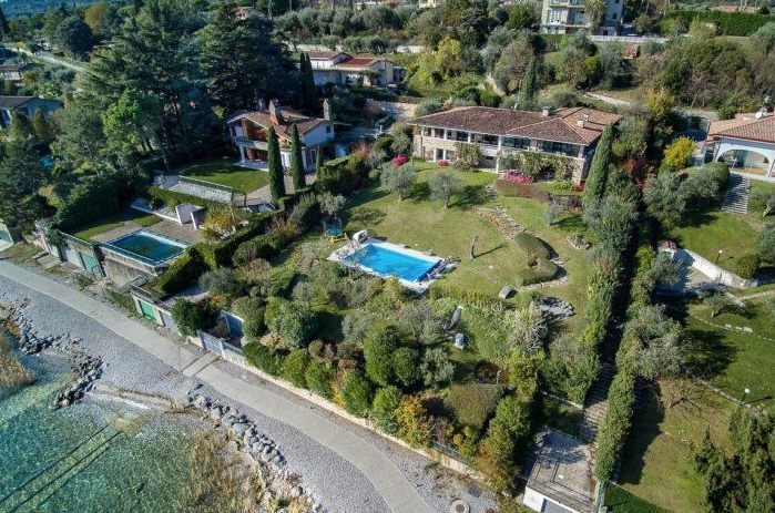 Вилла у озера Гарда, Италия, 750 м² - фото 13