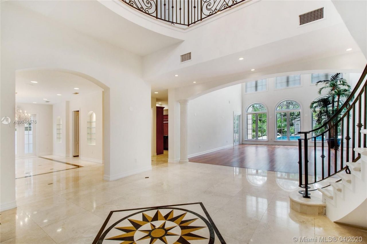 Поместье в Майами, США, 530 м² - фото 11