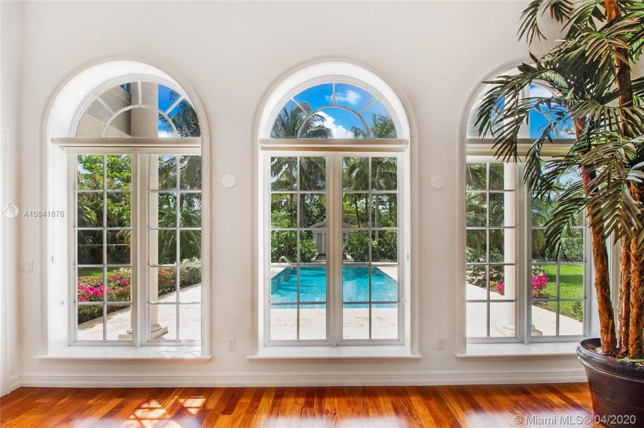 Поместье в Майами, США, 530 м² - фото 6