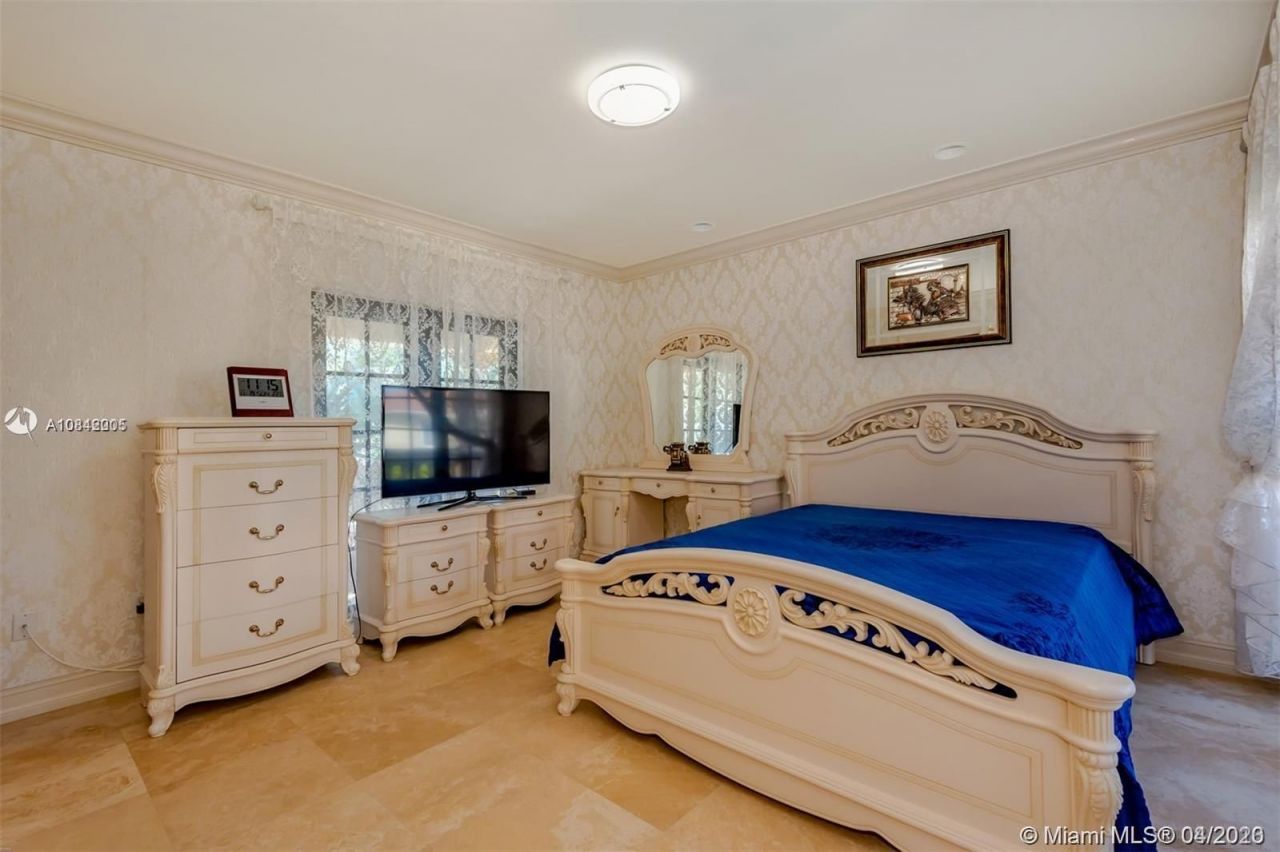 Вилла в Майами, США, 430 м² - фото 13