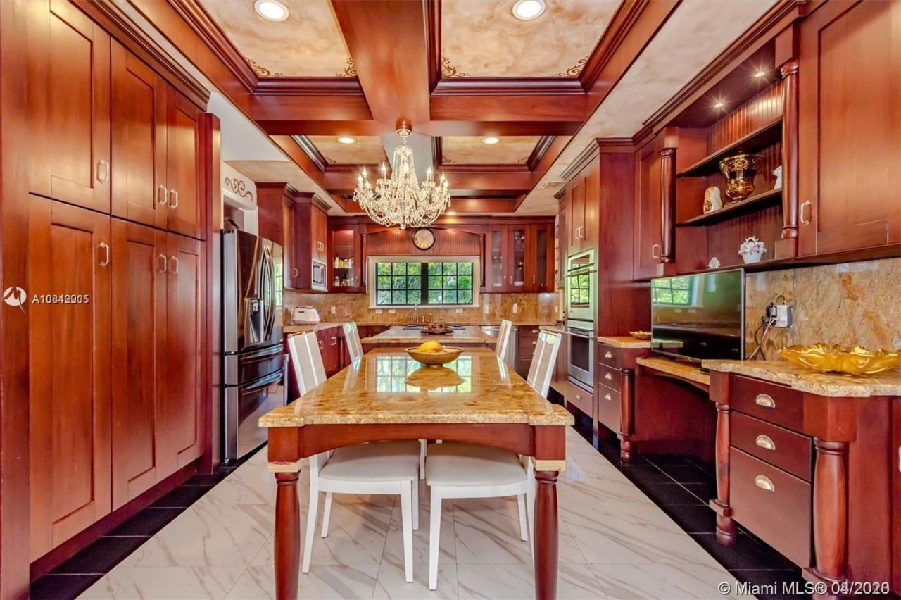 Вилла в Майами, США, 430 м² - фото 11