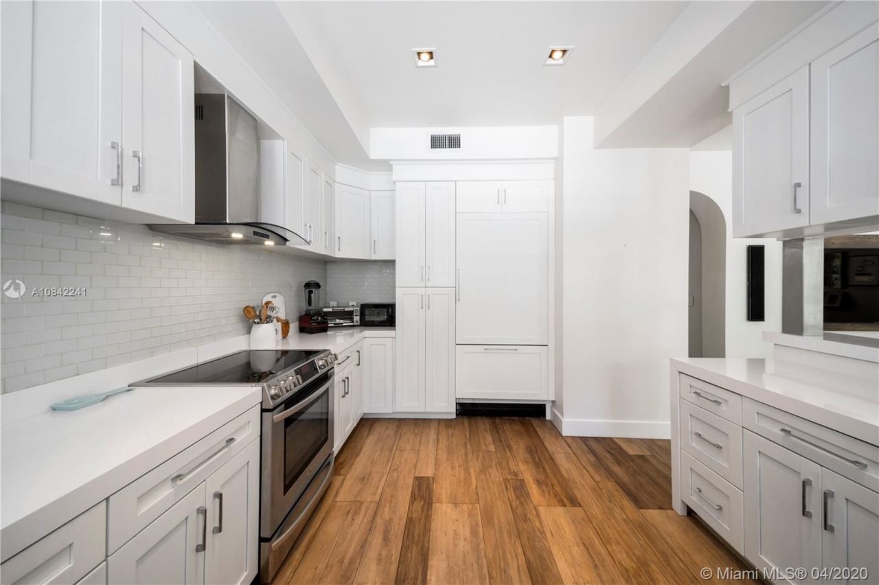 Вилла в Майами, США, 350 м² - фото 12