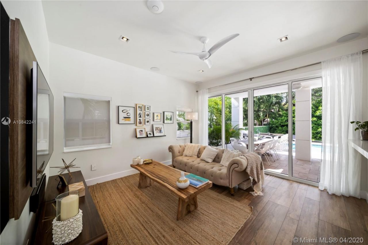 Вилла в Майами, США, 350 м² - фото 6