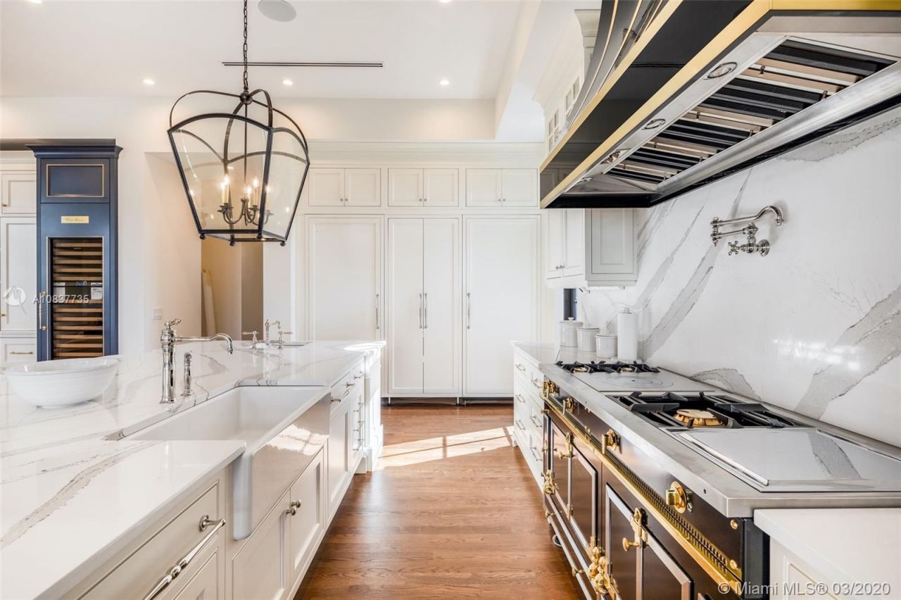 Вилла в Майами, США, 700 м² - фото 8