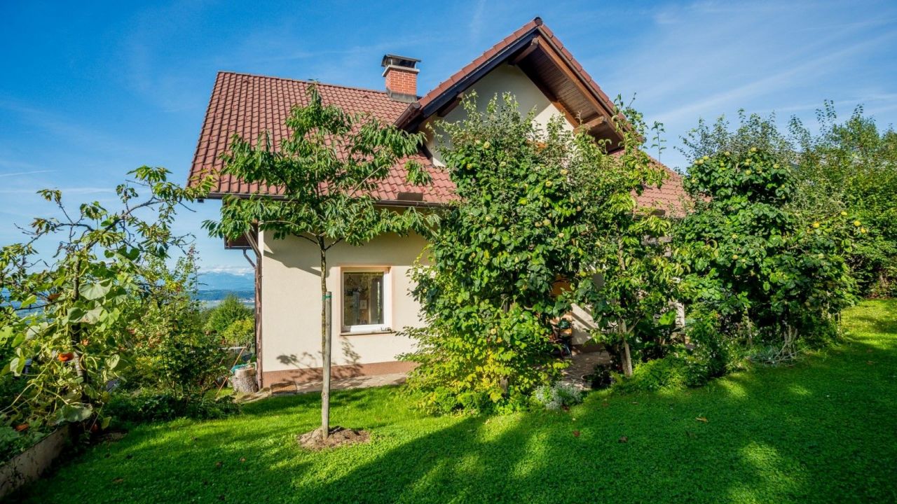 Дом в Любляне, Словения, 170 м2 - фото 1