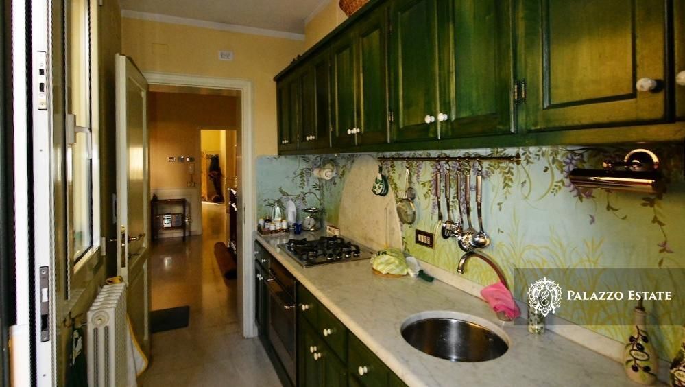 Дом в Виареджо, Италия, 180 м² - фото 4