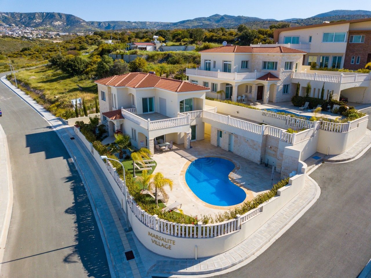 Дом на Корал бэй, Кипр, 255 м2 - фото 1