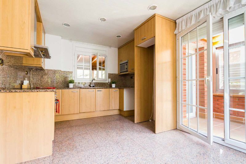 Вилла в Барселоне, Испания, 211 м² - фото 3