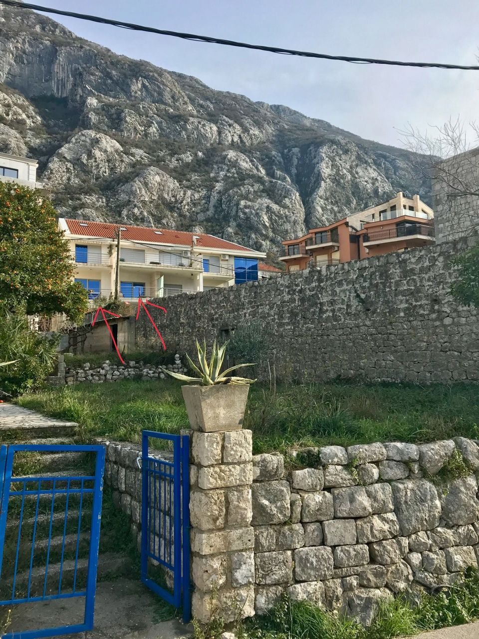 Квартира в Доброте, Черногория, 97 м2 - фото 1