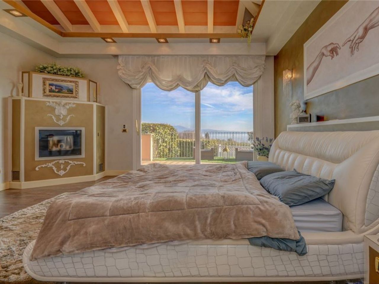 Вилла у озера Гарда, Италия, 300 м² - фото 16