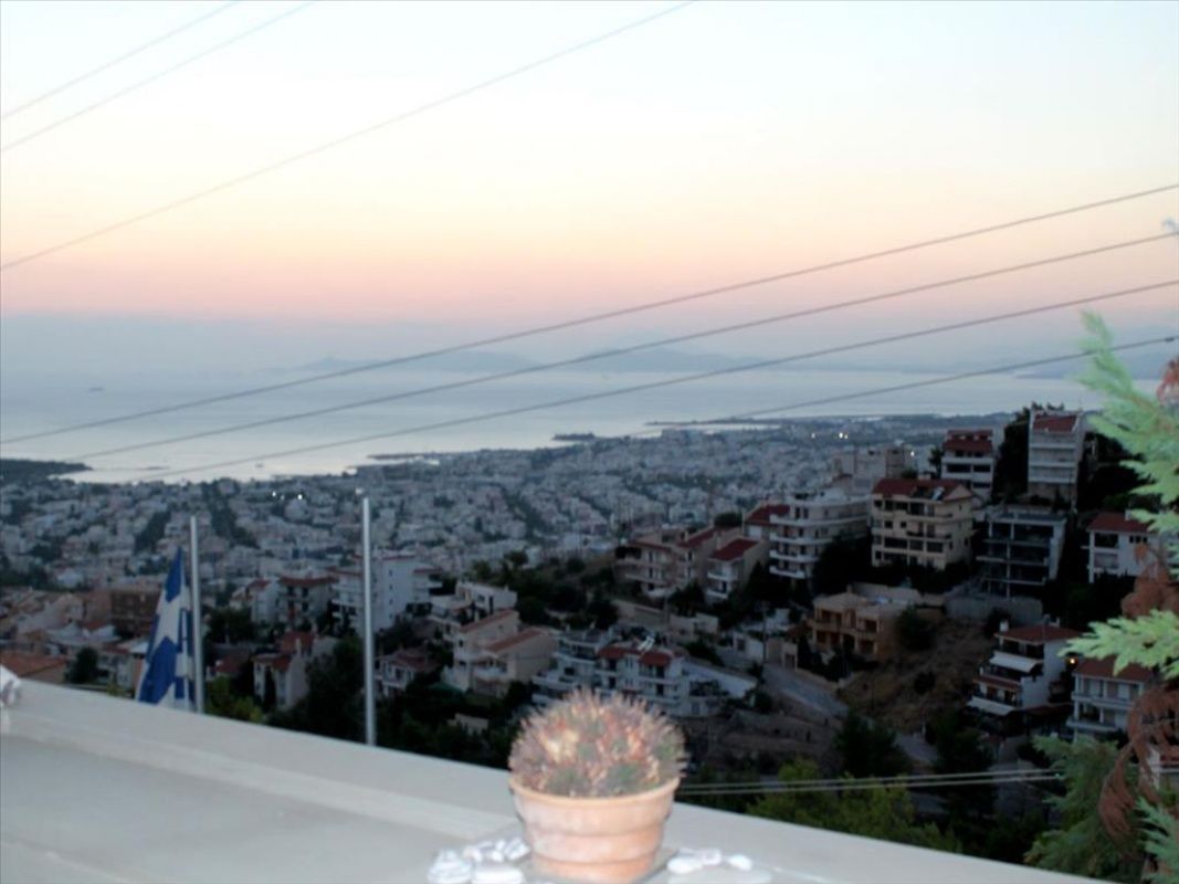 Таунхаус в Афинах, Греция, 400 м2 - фото 1