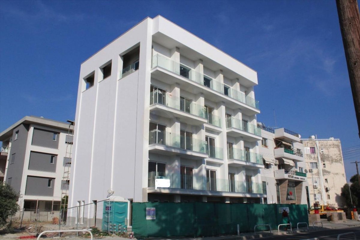 Коммерческая недвижимость в Лимасоле, Кипр, 607 м2 - фото 1