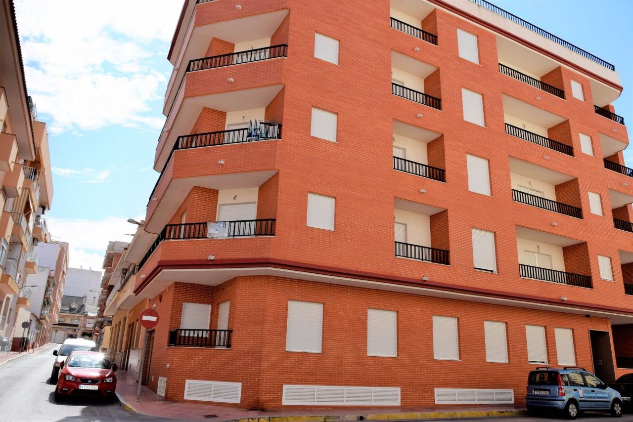Апартаменты в Гуардамар-дель-Сегура, Испания, 82 м2 - фото 1