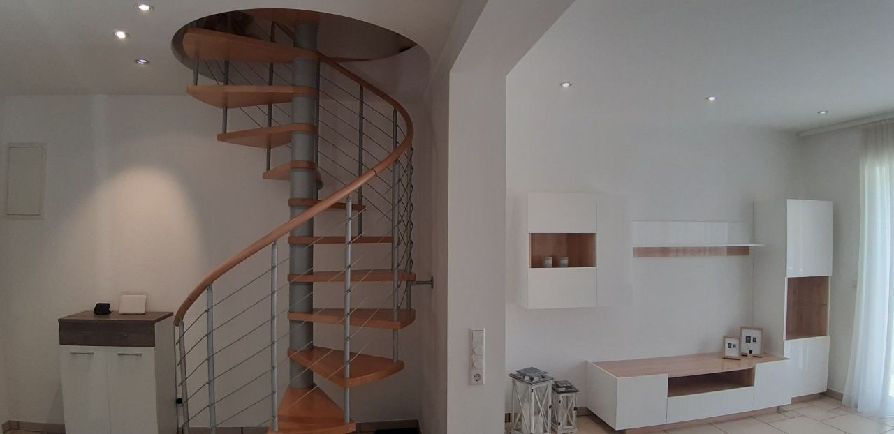 Дом в Херцег-Нови, Черногория, 146 м² - фото 2