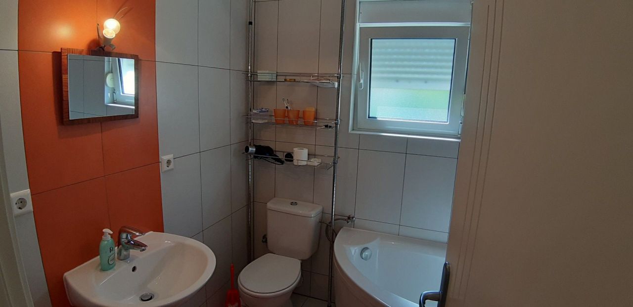 Дом в Херцег-Нови, Черногория, 146 м² - фото 13