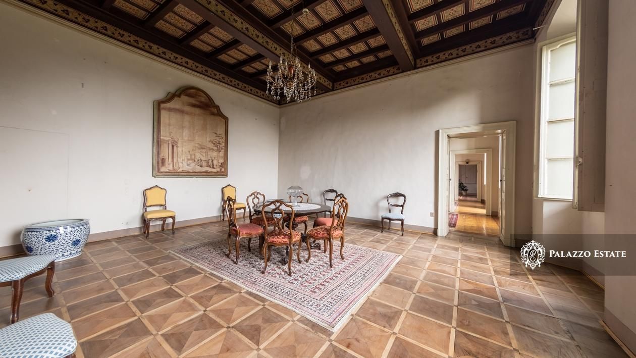 Вилла в Карате-Брианце, Италия, 3 500 м² - фото 15