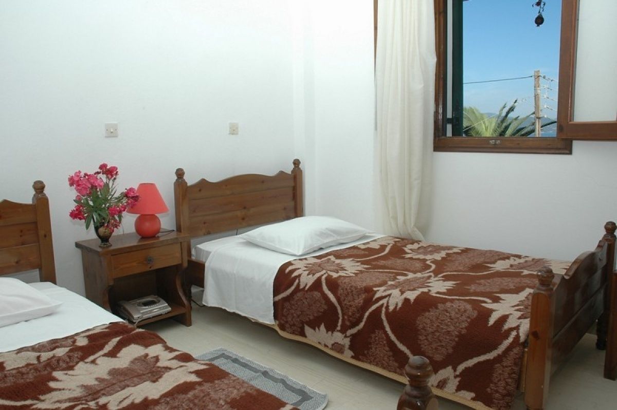 Отель, гостиница на Ионических островах, Греция, 400 м2 - фото 1