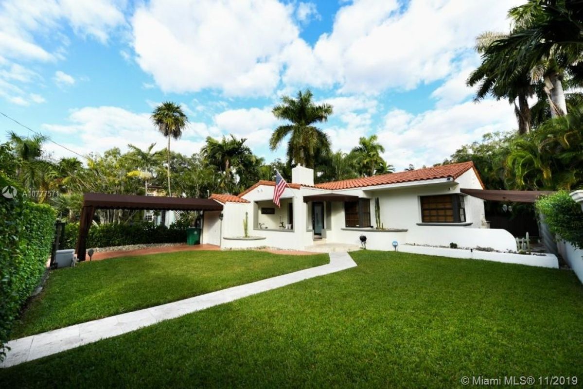 Дом в Майами, США, 136 м2 - фото 1