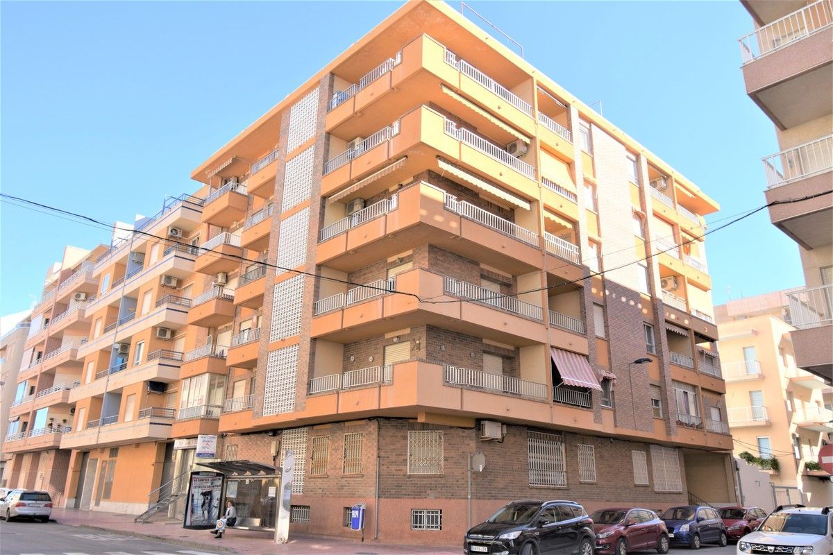 Апартаменты в Торревьехе, Испания, 84 м2 - фото 1