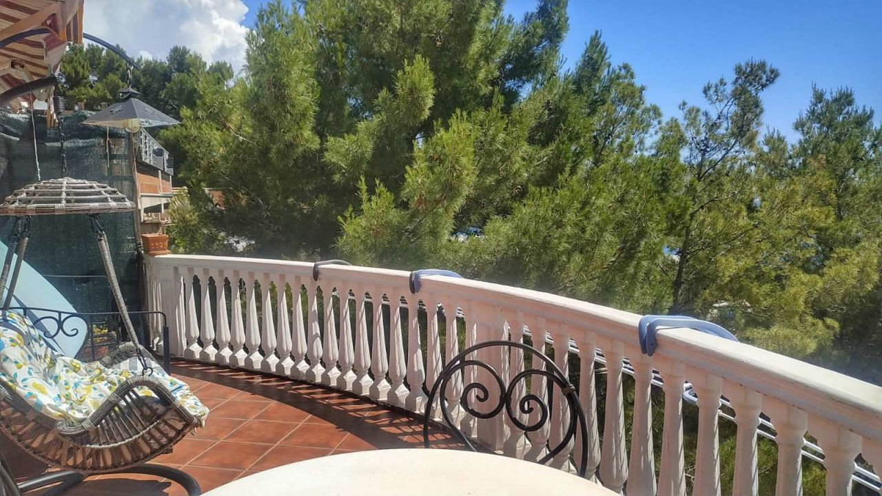 Коммерческая недвижимость Зеленый Пояс, Черногория, 200 м² - фото 12