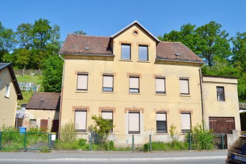 Доходный дом в Цвиккау, Германия, 230 м2 - фото 1