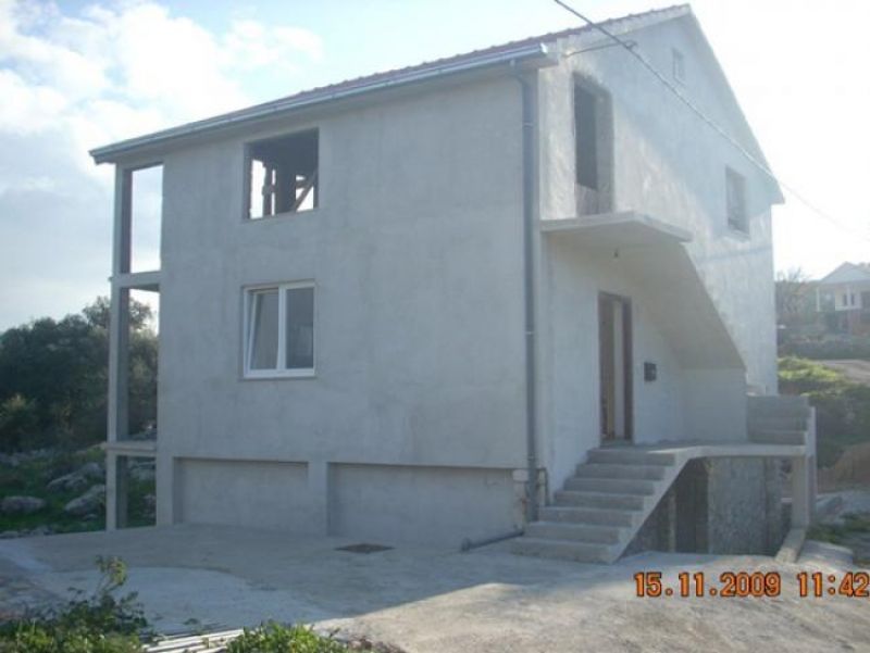 Дом в Радовичах, Черногория, 165 м2 - фото 1