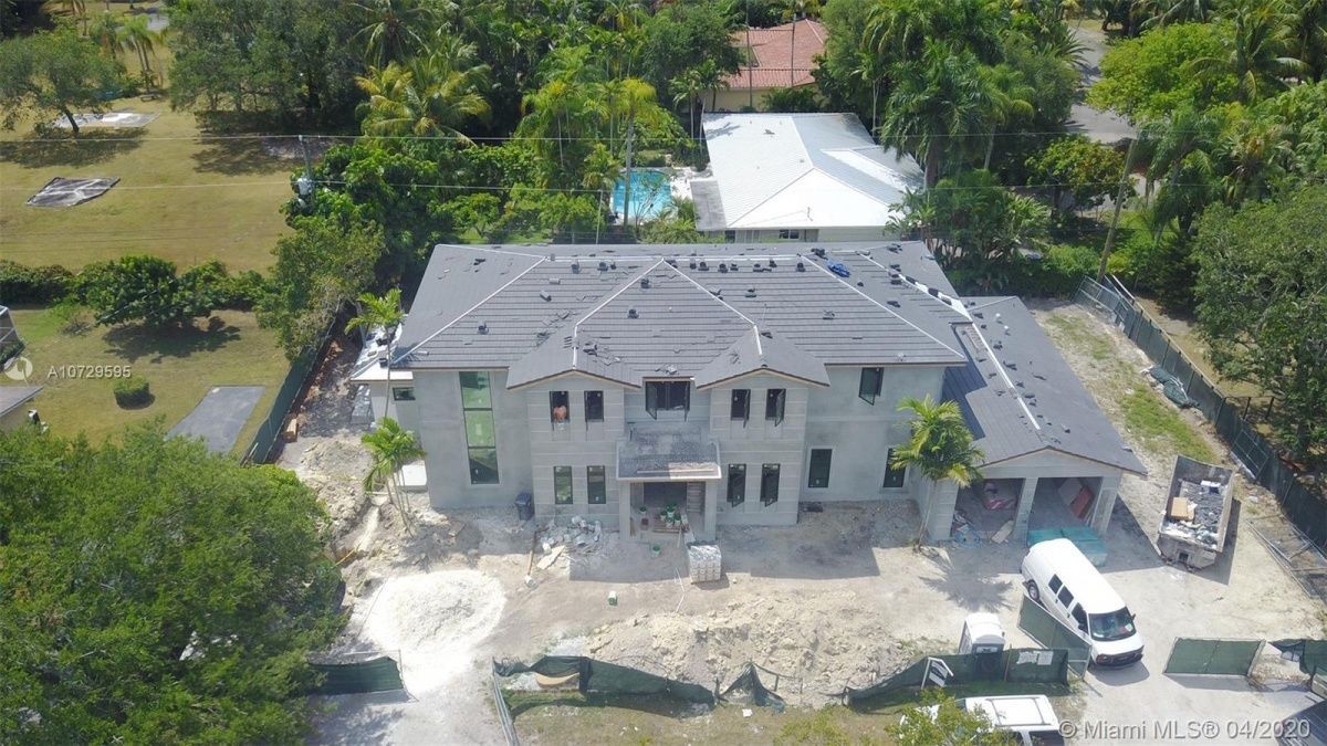 Дом в Майами, США, 526 м2 - фото 1