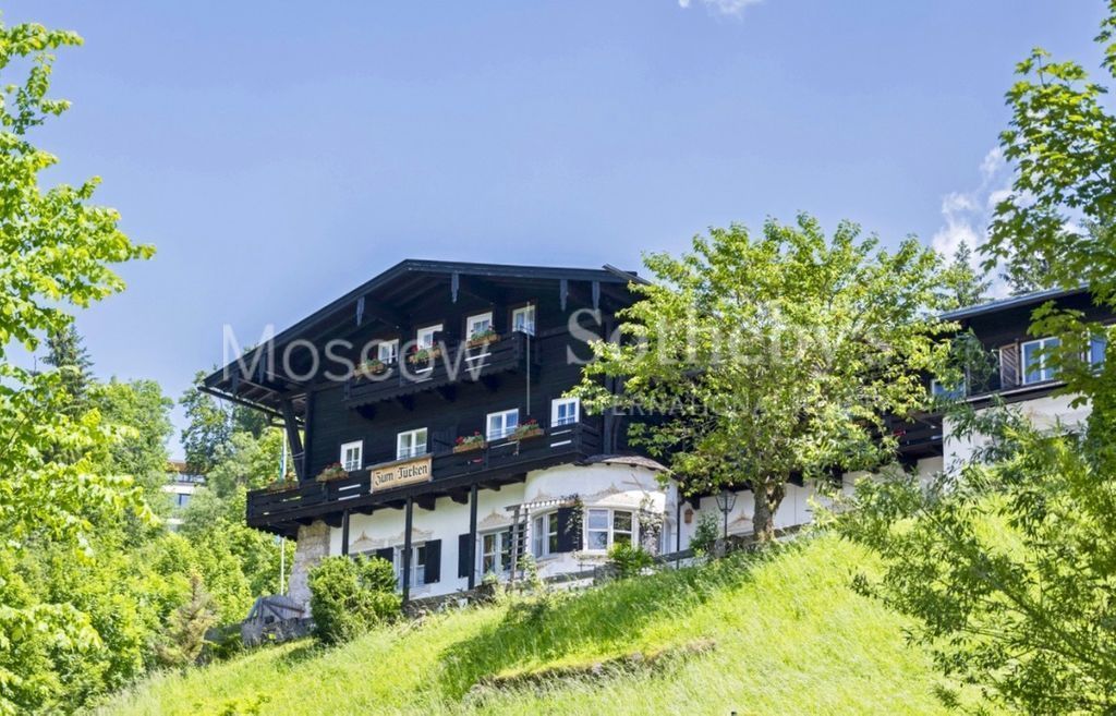 Особняк Южная Бавария, Германия, 6 728 м² - фото 1
