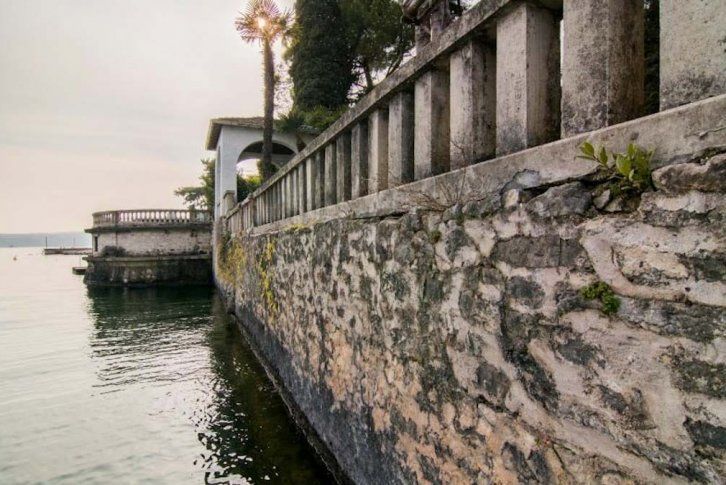 Особняк у озера Гарда, Италия, 600 м² - фото 7