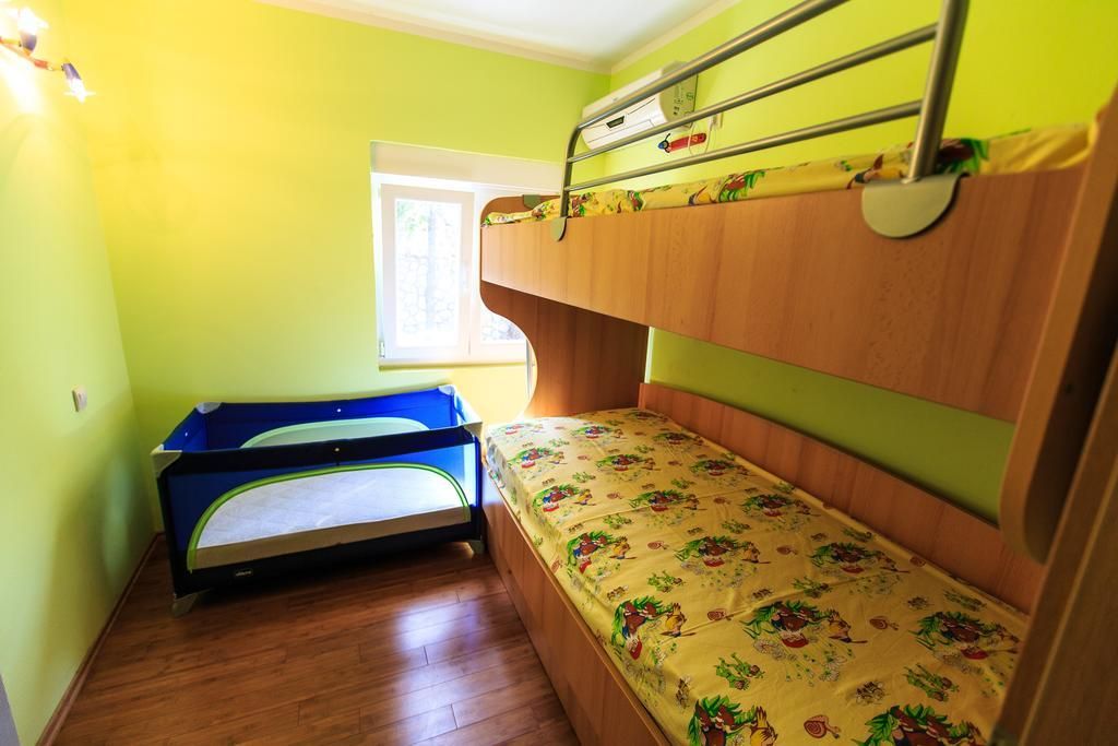 Вилла в Добра Воде, Черногория, 240 м² - фото 19