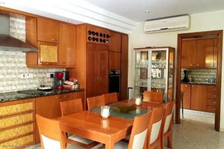 Вилла в Лимасоле, Кипр, 370 м² - фото 7