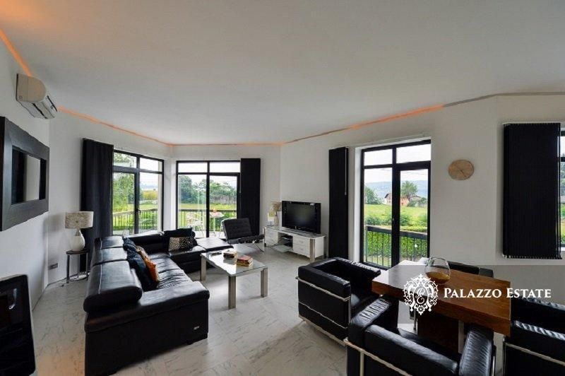 Вилла в Лезе, Италия, 300 м² - фото 6