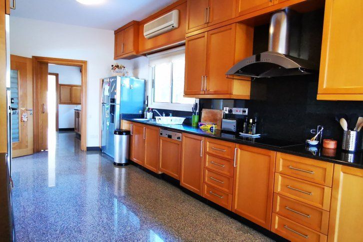 Вилла в Лимасоле, Кипр, 847 м² - фото 8