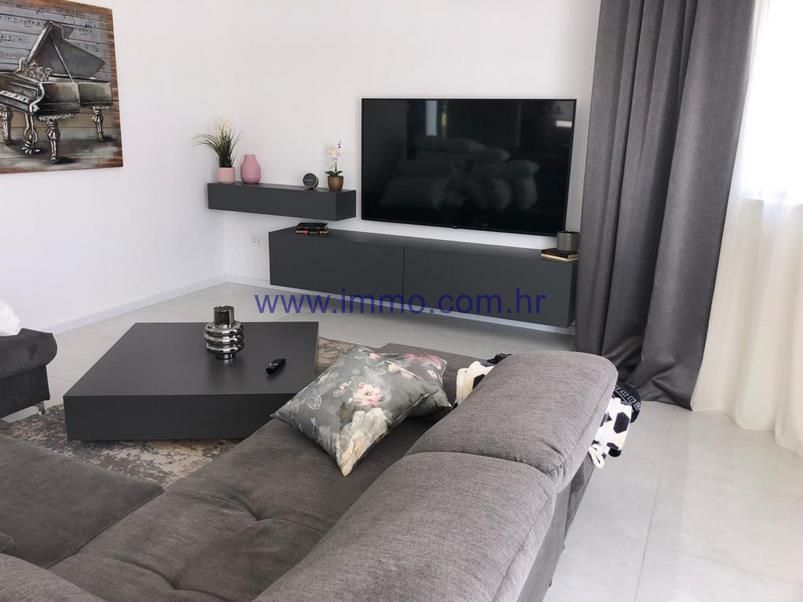 Вилла в Шибенике, Хорватия, 200 м² - фото 3