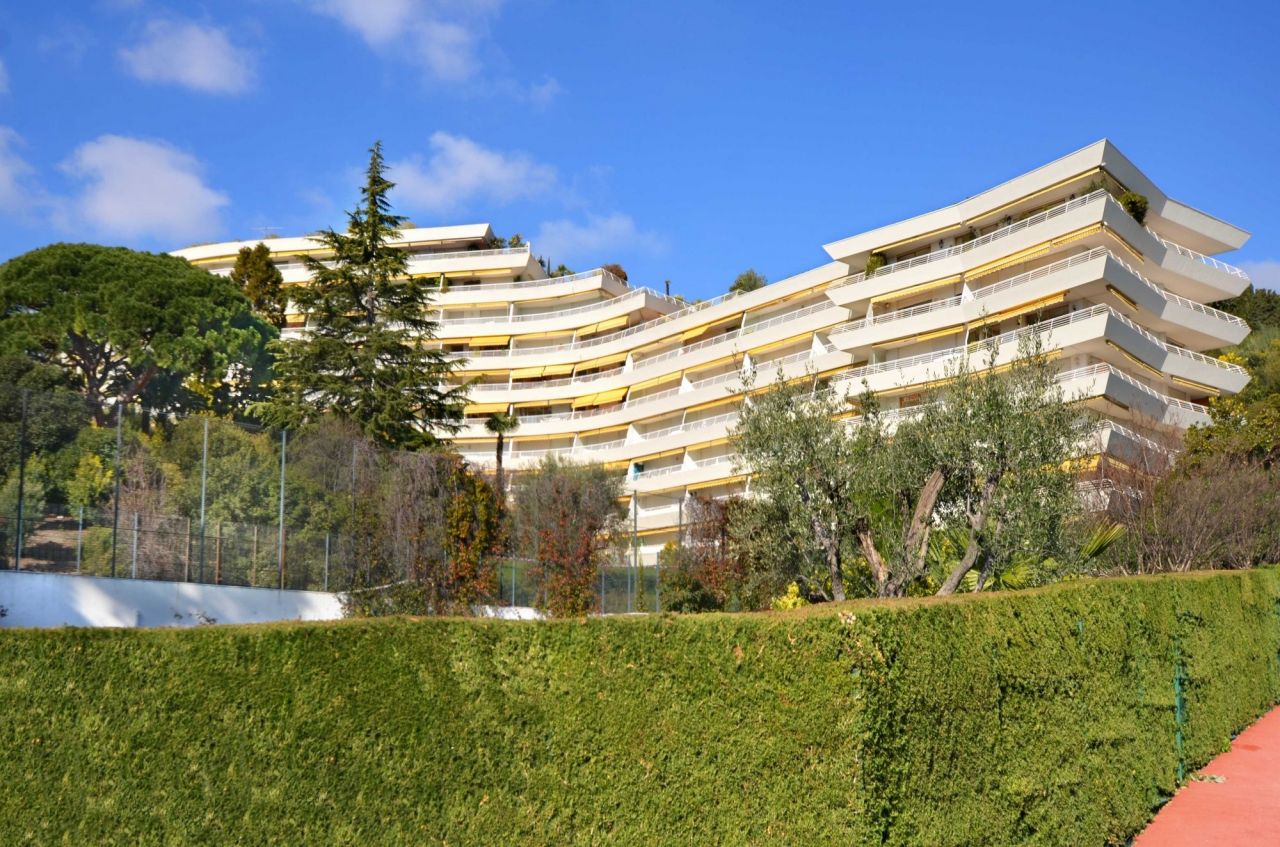 Апартаменты в Каннах, Франция, 80 м² - фото 1