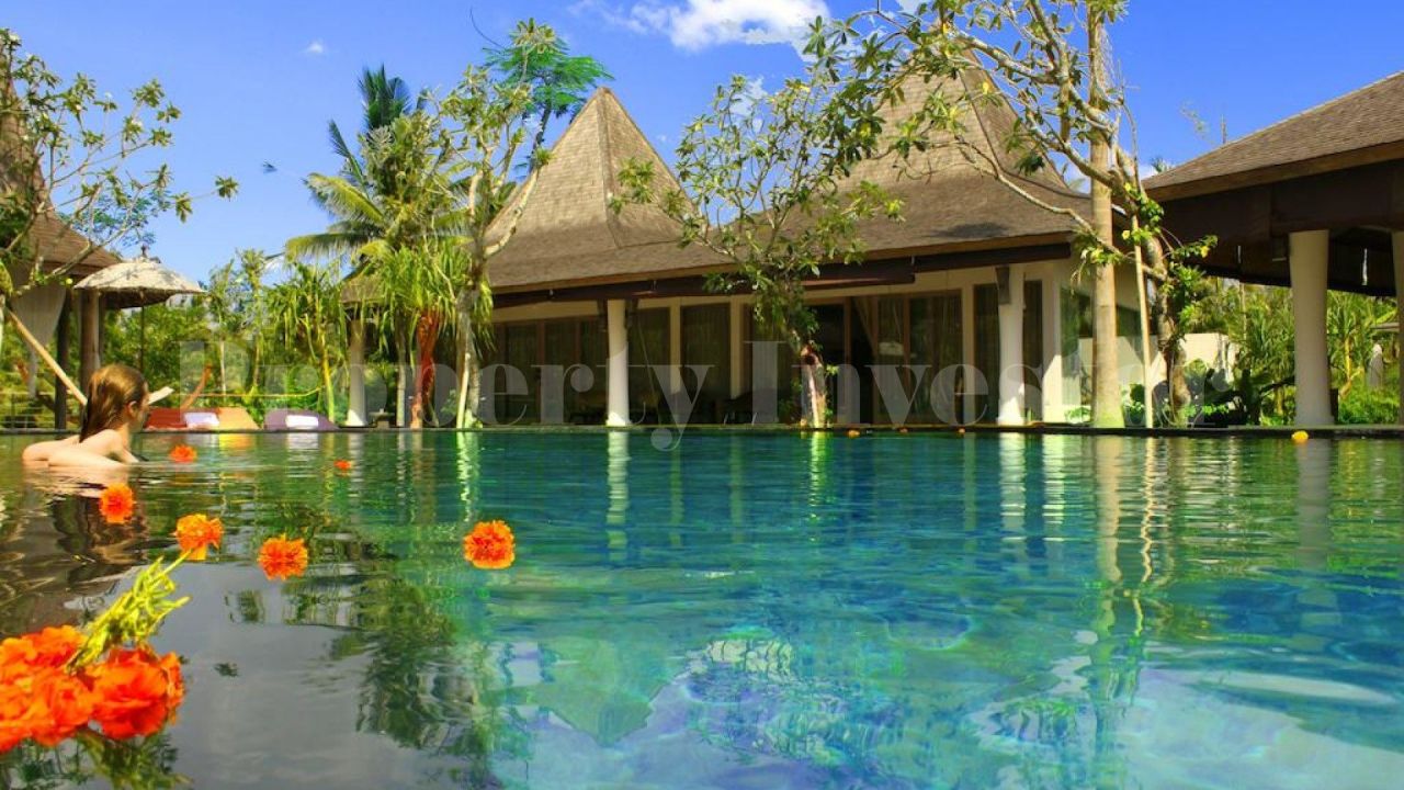 Отель, гостиница в Убуде, Индонезия, 2 939 м2 - фото 1