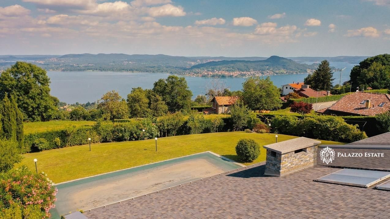 Вилла в Массино-Висконти, Италия, 600 м² - фото 3