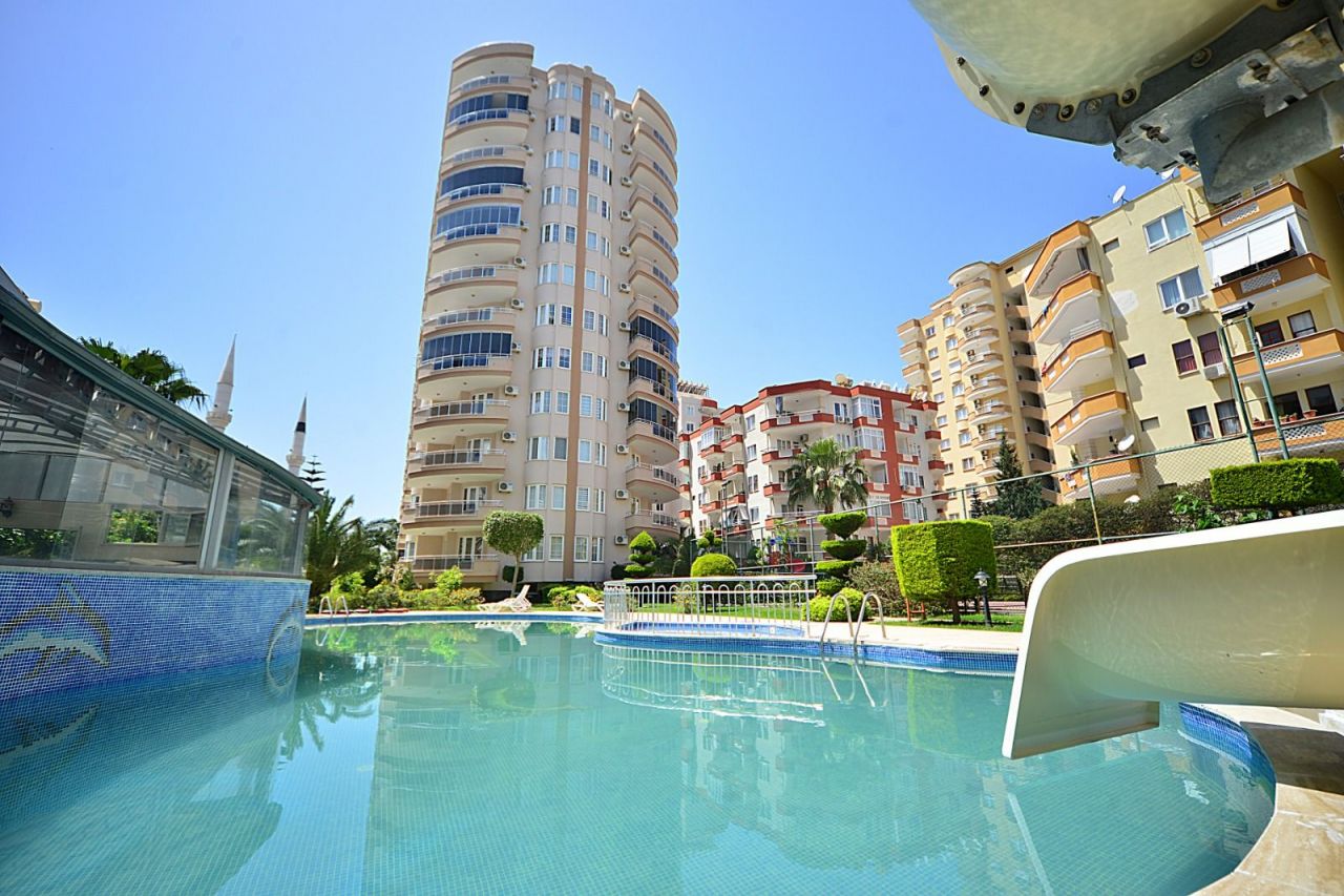 Квартира в Алании, Турция, 120 м² - фото 1