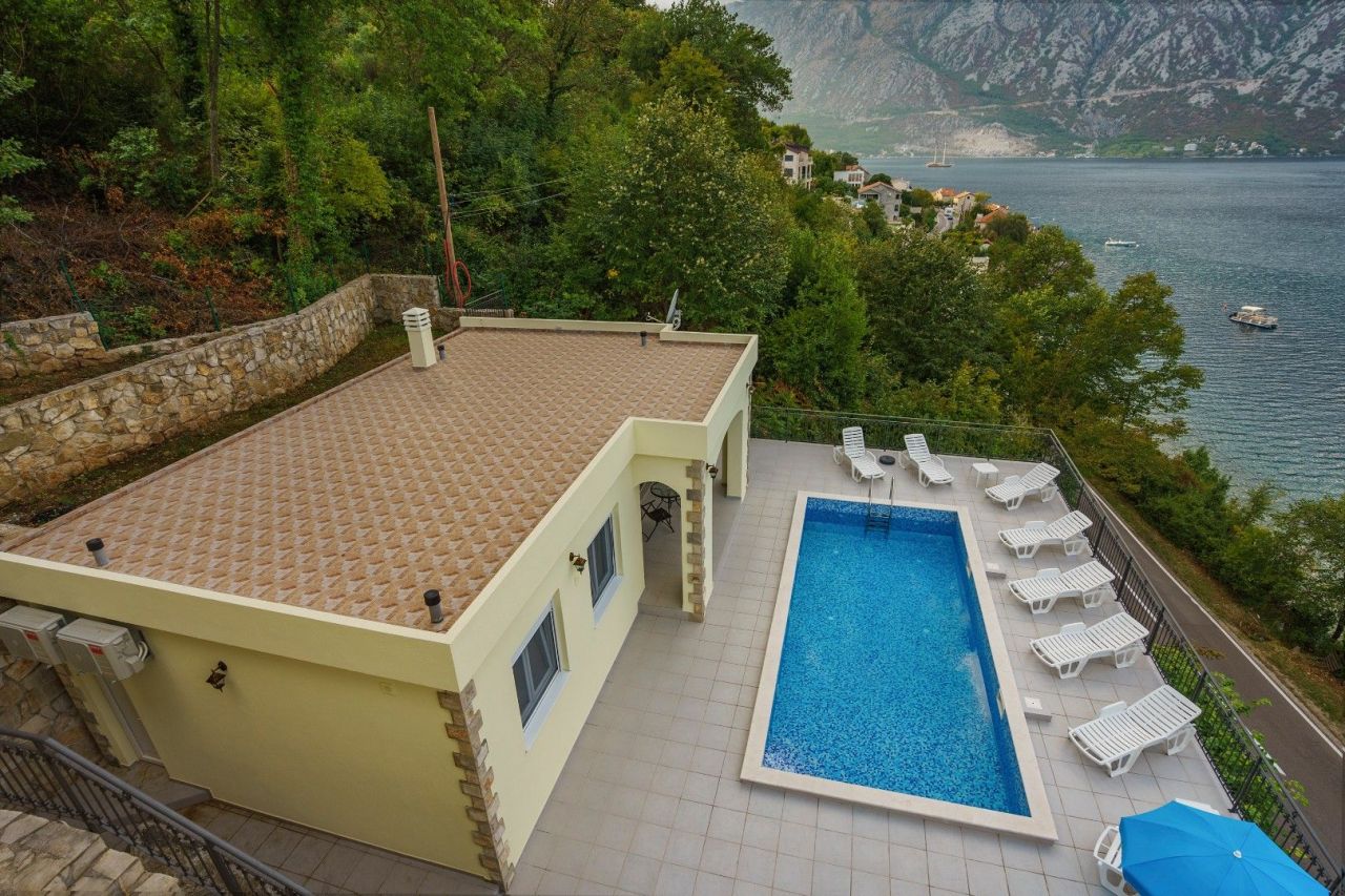 Вилла в Которе, Черногория, 300 м² - фото 7