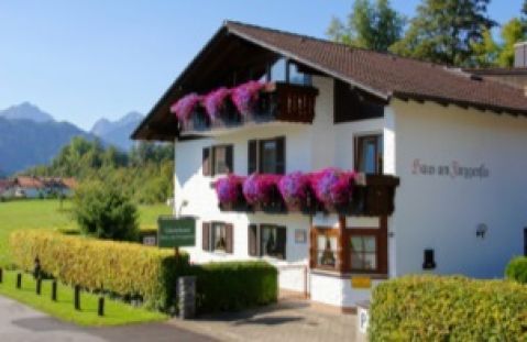 Отель, гостиница в Швабии, Германия - фото 1