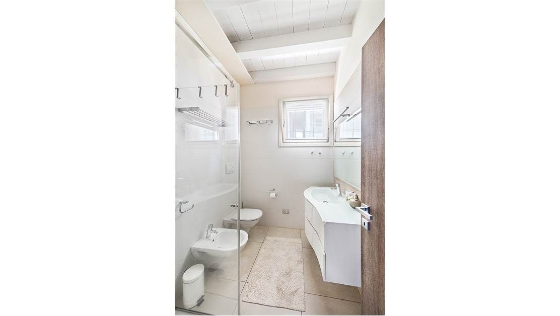 Апартаменты у озера Гарда, Италия, 140 м² - фото 8