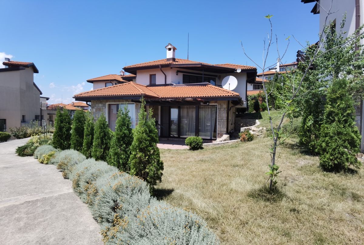 Дом в Бургасе, Болгария, 98 м2 - фото 1