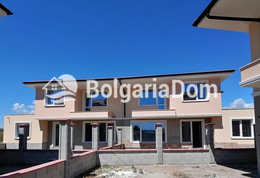 Дом в Поморие, Болгария, 210 м2 - фото 1