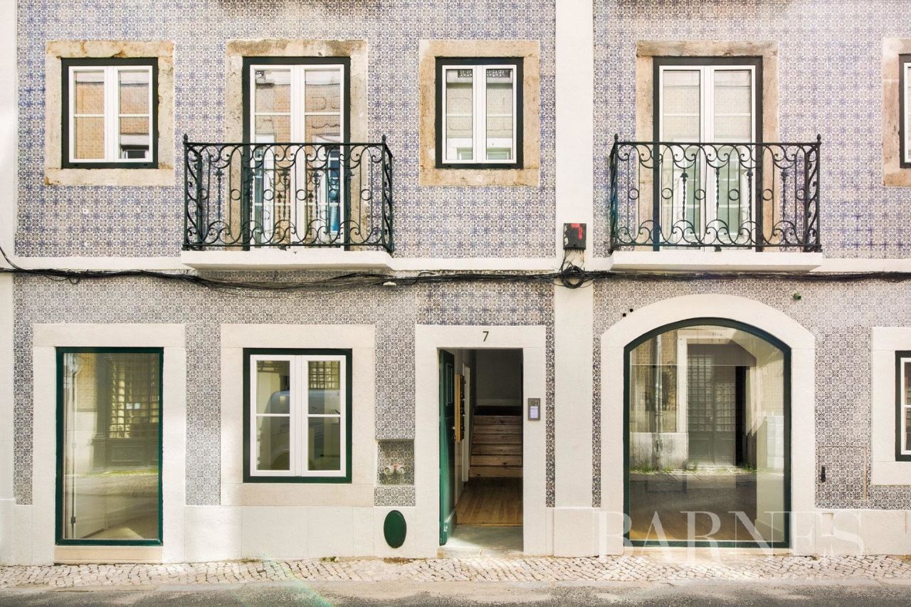 Квартира в Лиссабоне, Португалия, 107.85 м2 - фото 1