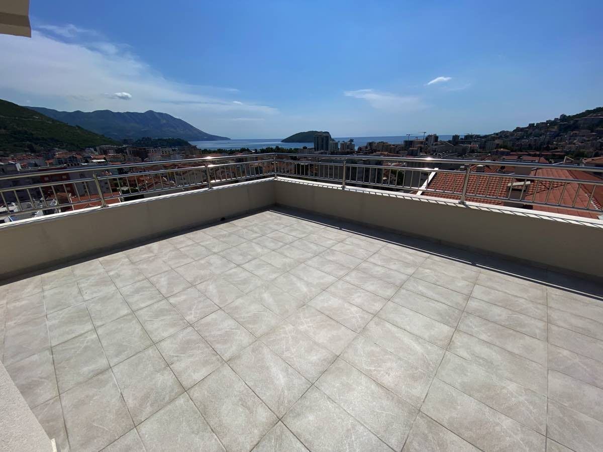 Квартира в Будве, Черногория, 134 м² - фото 2